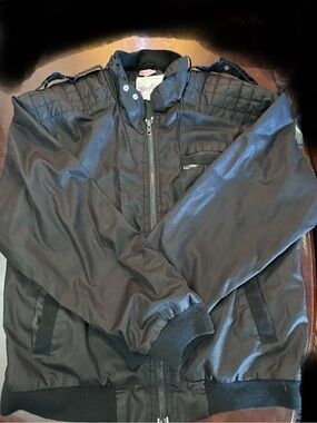 Alviero Martini Black Quilted-Shoulder Bomber Jacket